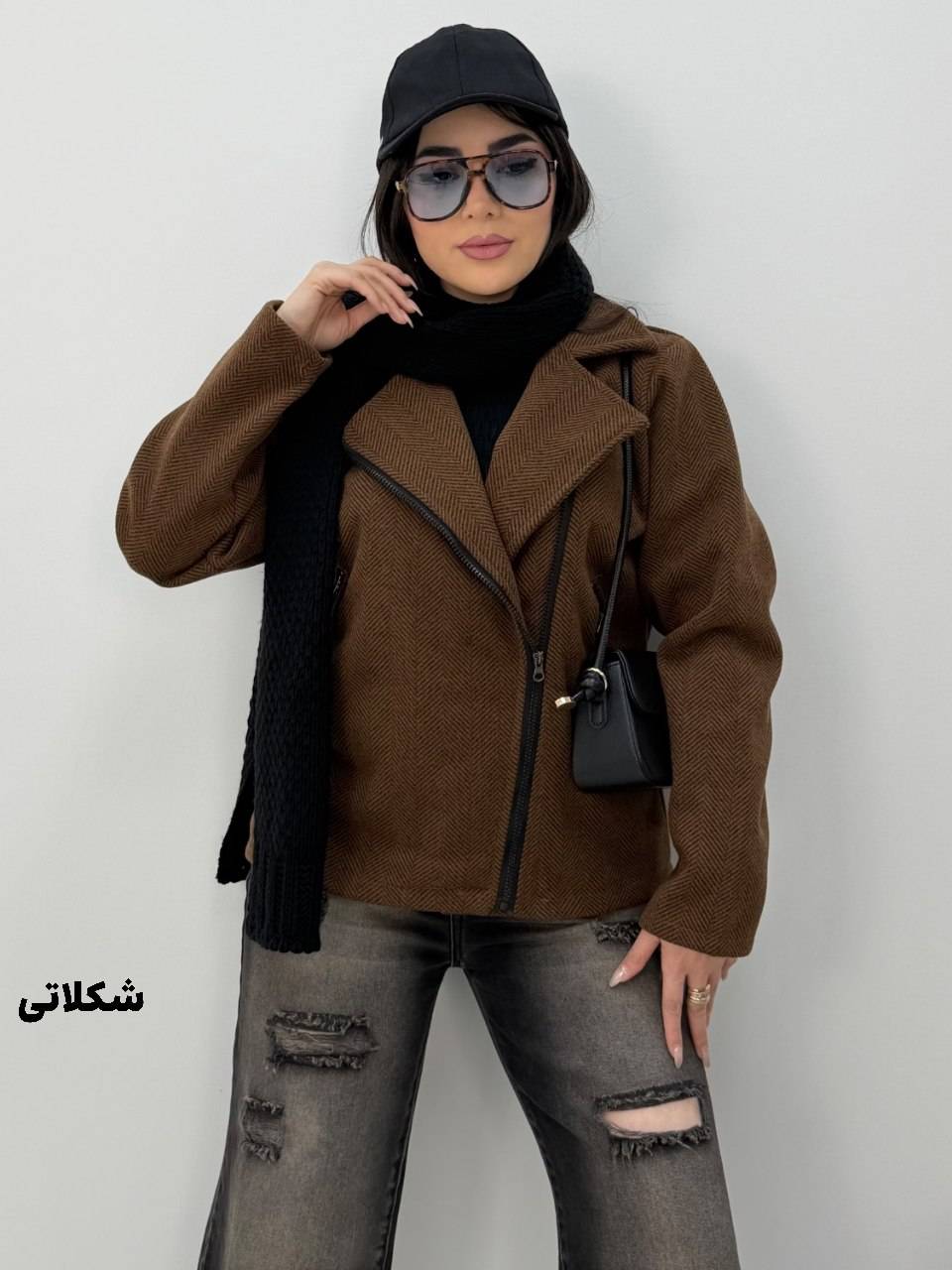 فوتر جناقی هستیا